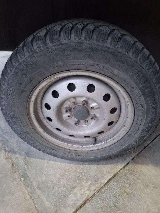 Продаётся Диски и Шины R13