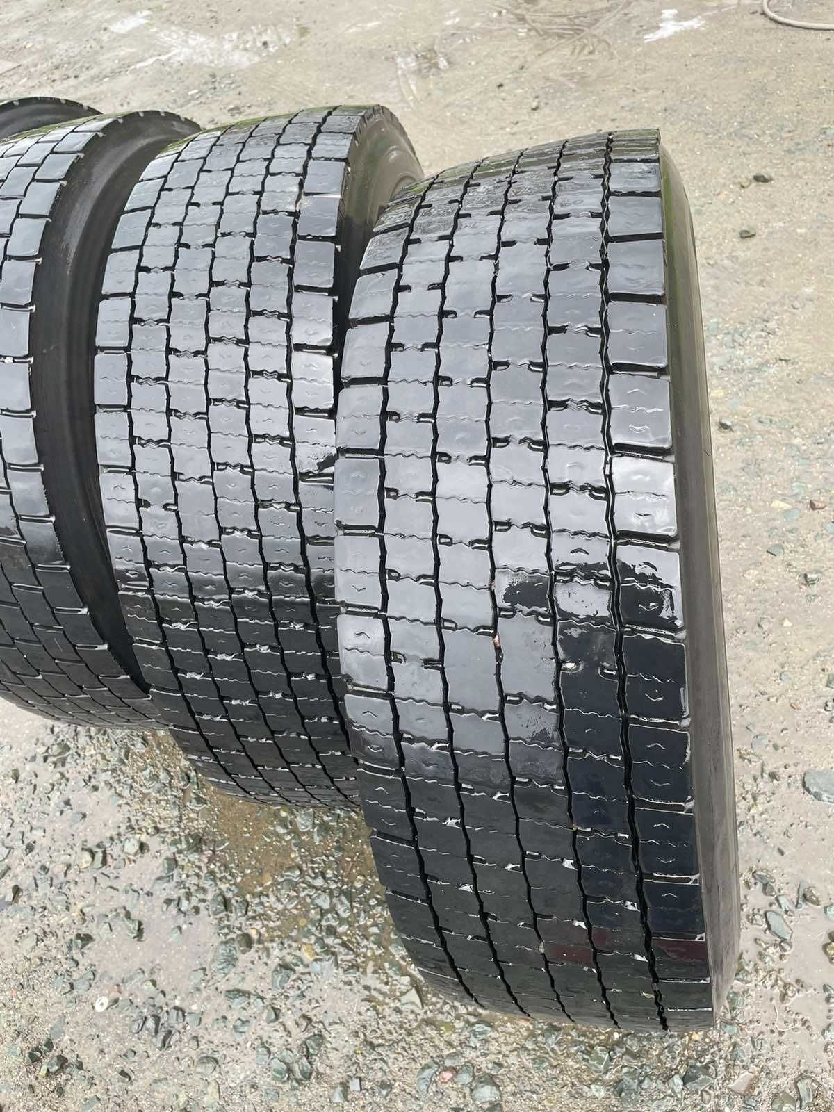 Гуми-315/70/22.5 Michelin , Bridgestone