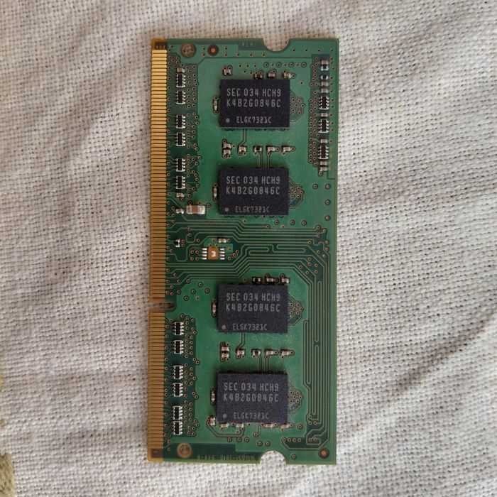 Piese de laptop originale