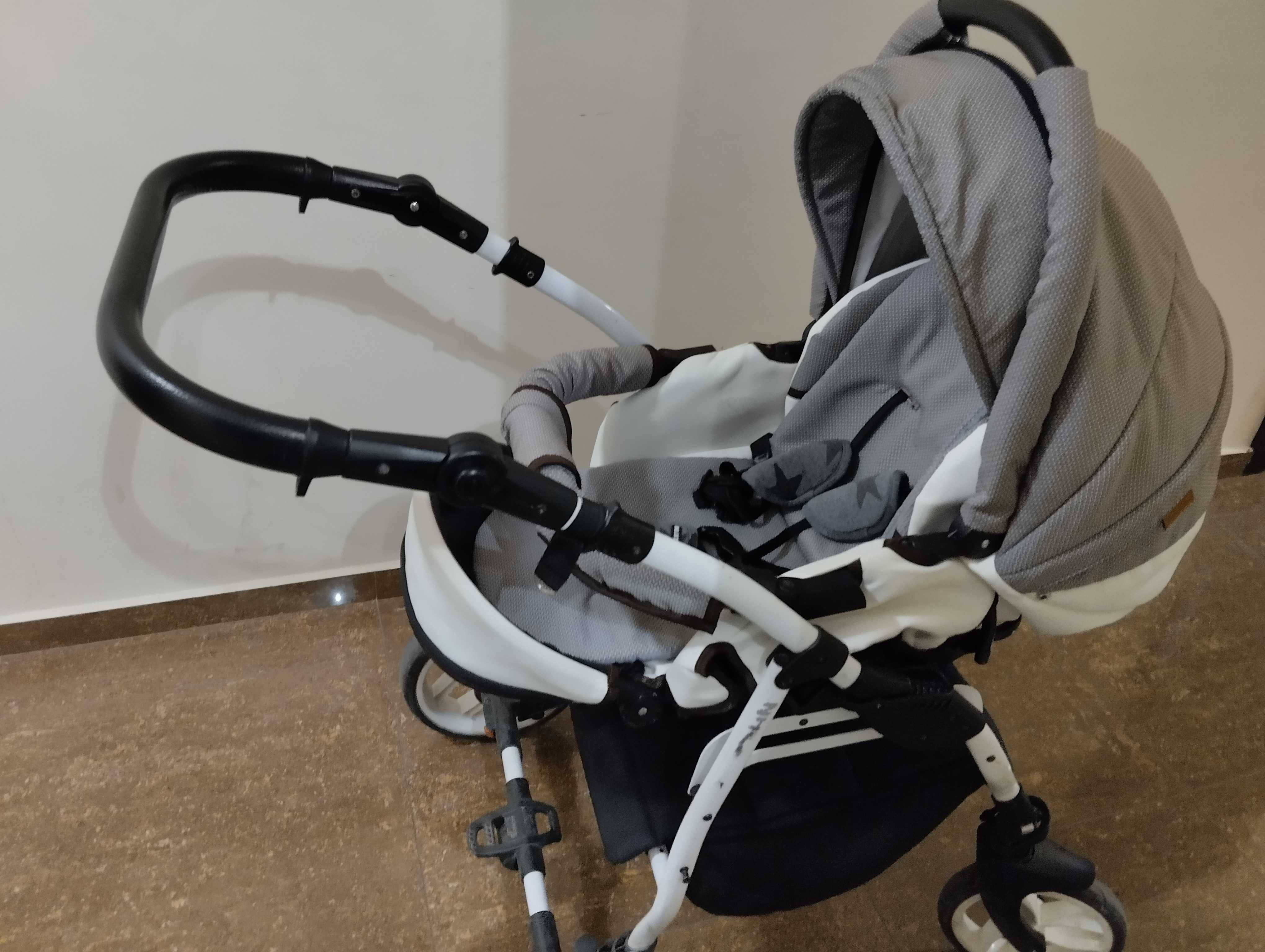 Комбинирана количка Baby Merc Zippy Q 2 в 1