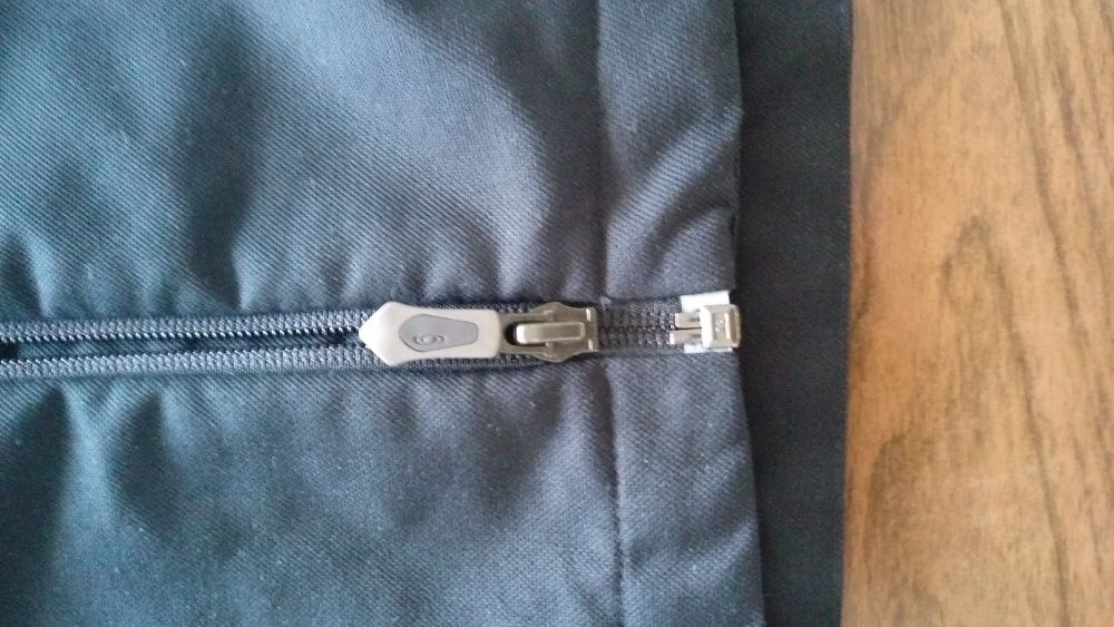 Дамско яке „Salomon“