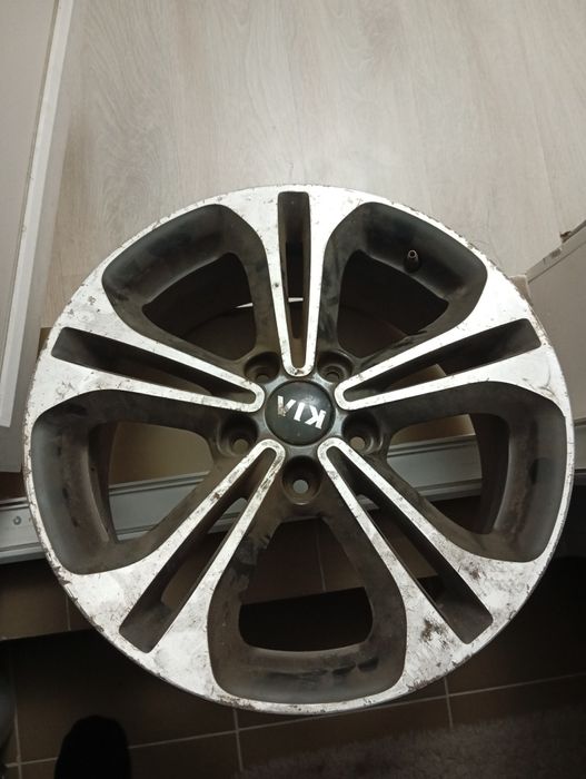 Литые диски в комплекте 4шт r17