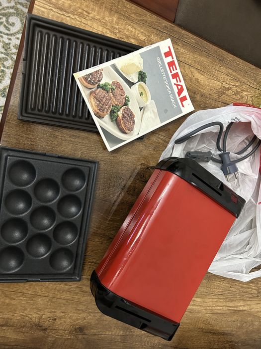 Вафельница Tefal-made in France..и гриль и орешница.3/1