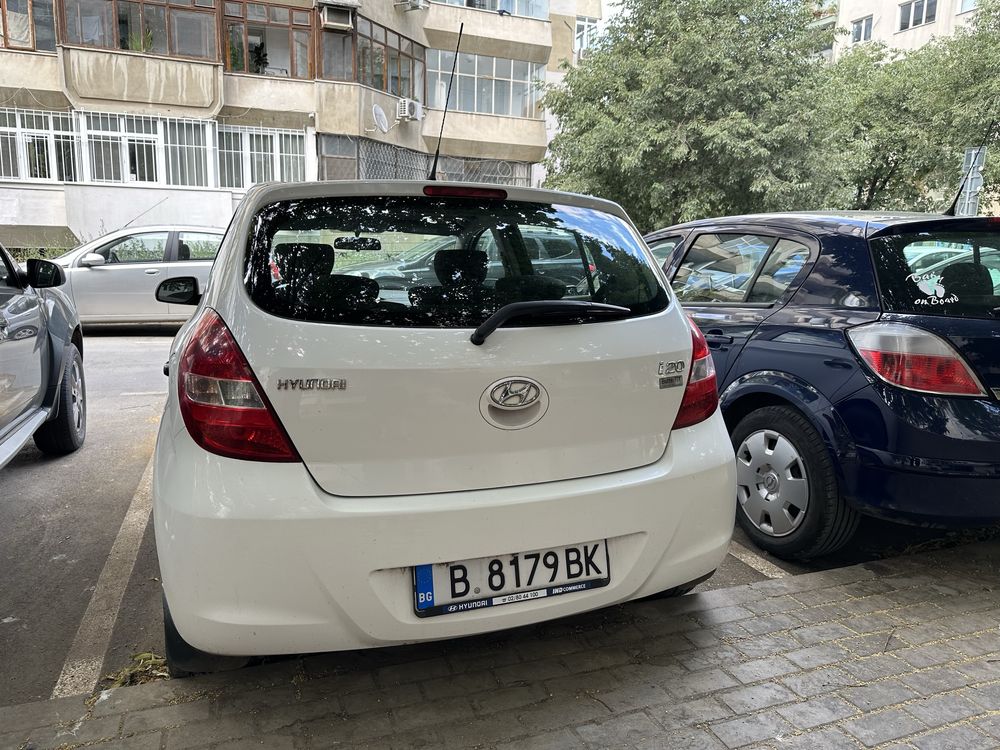 Автомобил Hunday i 20