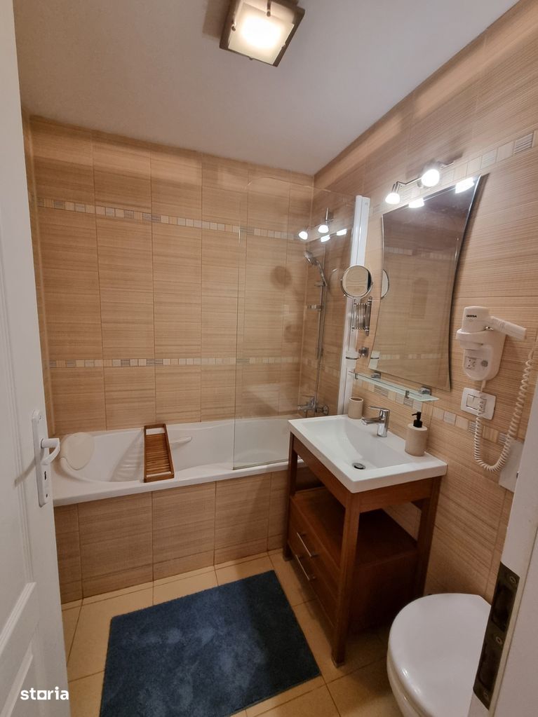 Apartament 4 camere / Faleza Nord / Delfinariu
