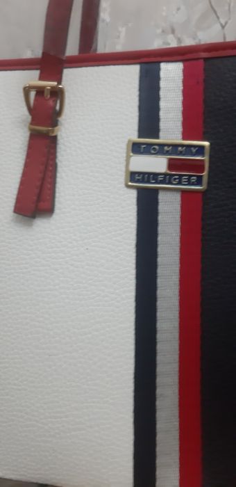 Ценителям настоящего бренда!!!Американский  бренд " TOMMY HILFIGER"