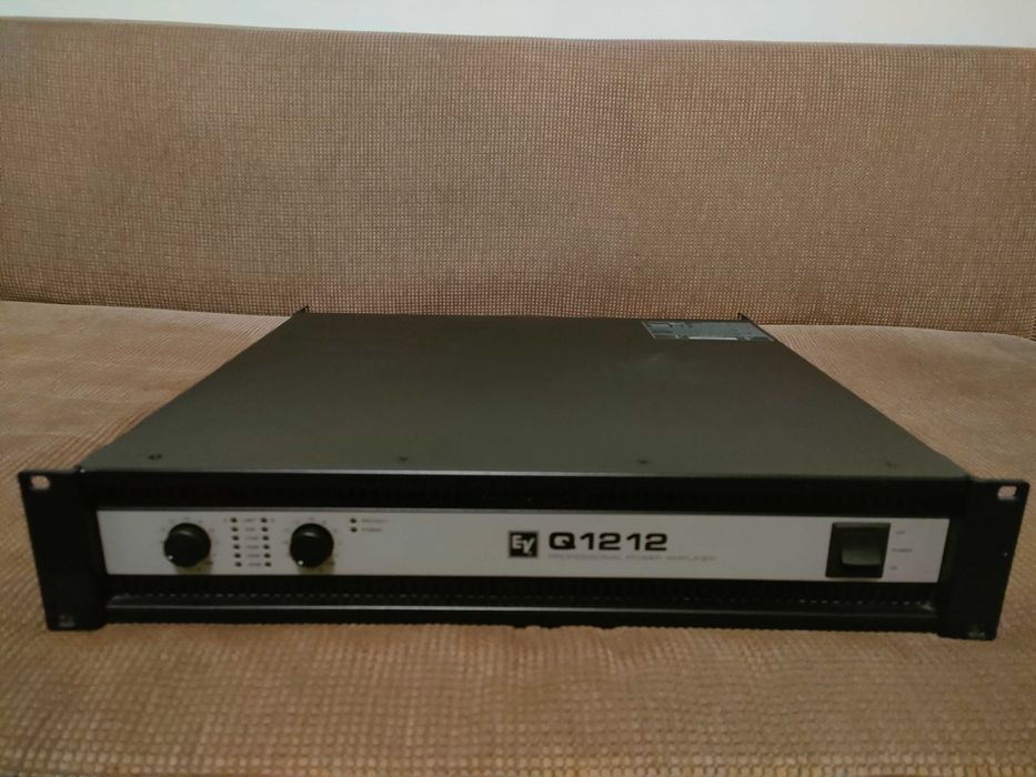 Amplificator de putere statie Lab Gruppen ipd 2400 de 2x1200w cu dsp