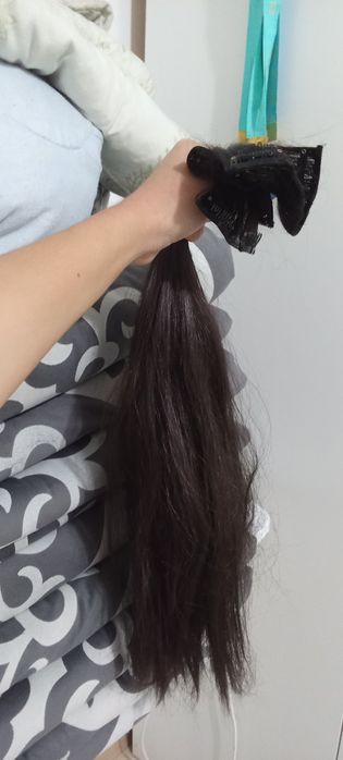 Волосы на заколках