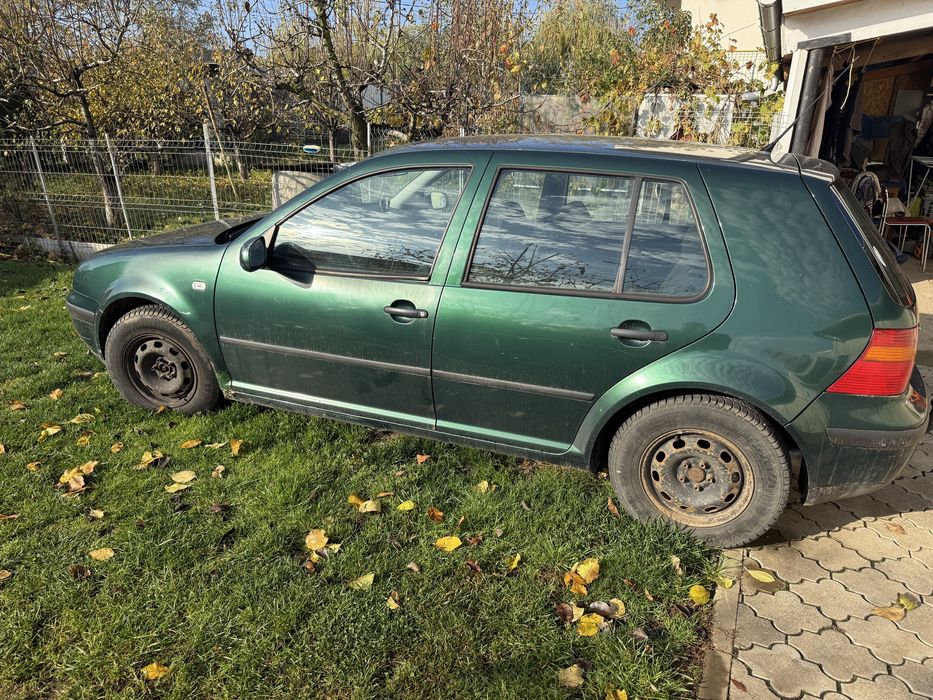 Dezmembrez golf 4 1999 motor 1.4 benzina