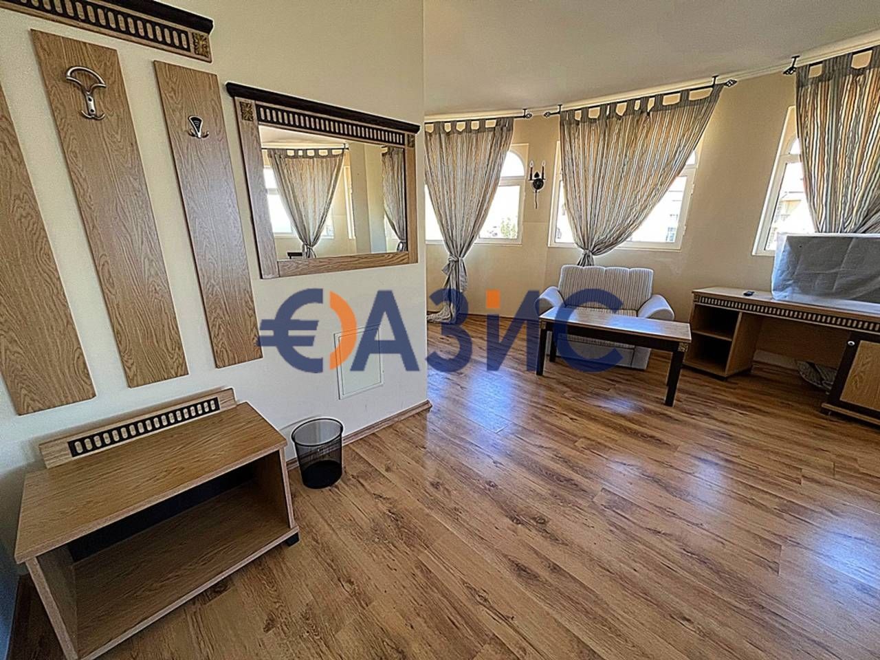 Продава се Едностаен апартамент в к.к. Елените - 58 кв.м за 799 €/кв.м - Снимка #2