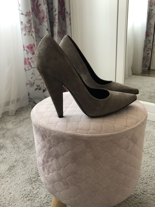 Pantofi de piele marimea 38