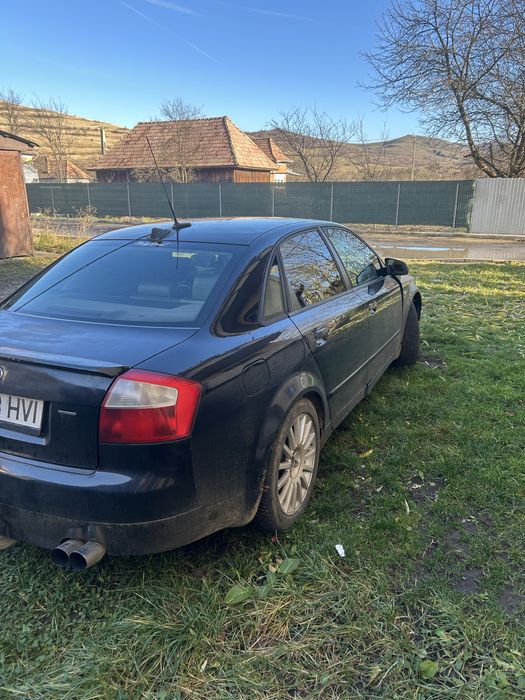 Vand/schimb pentru piese sau refacut