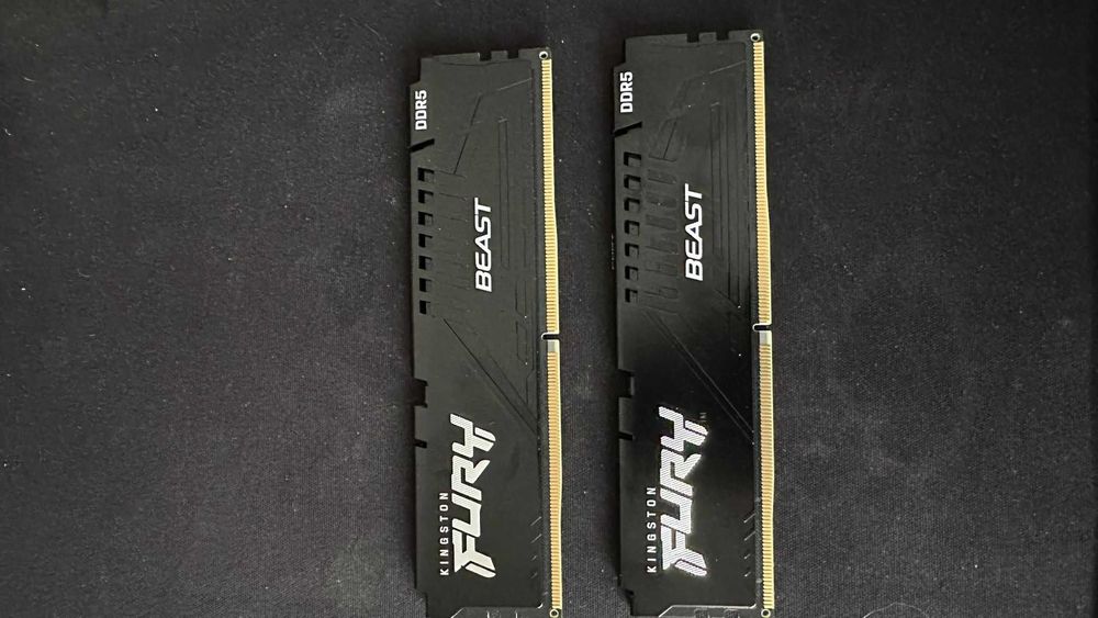 Kingston Fury Beast - Memorie RAM 32GB DDR5 6000 MHz CL30