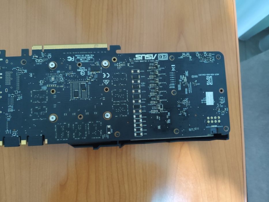 Vând gtx 1080 8gb