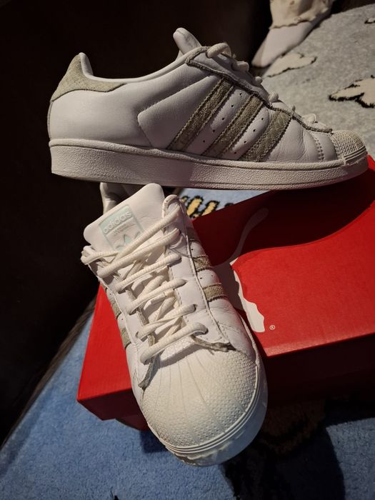Adidasi   Adidas