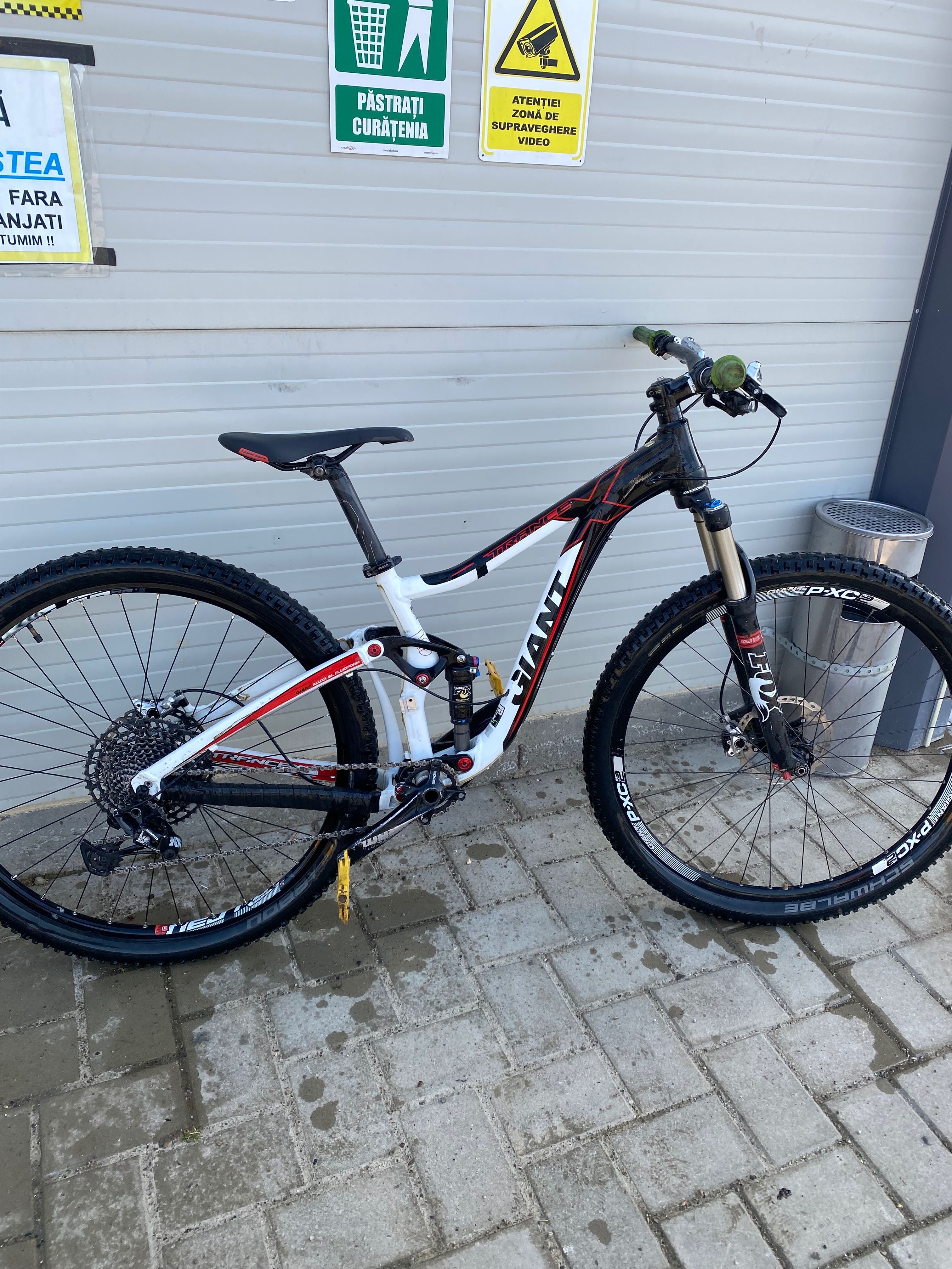 Bicicletă full suspension giant nu (trek scot pripă în )