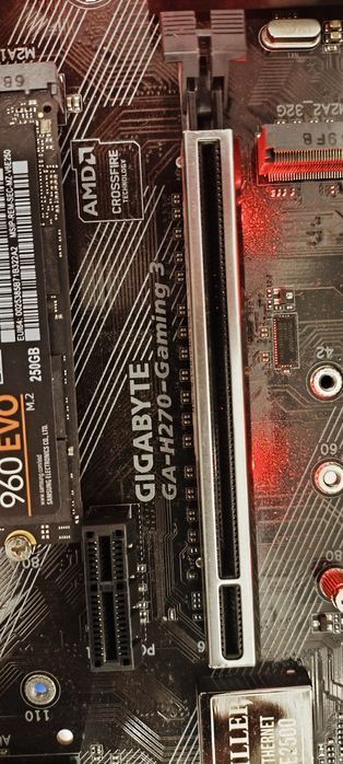 Kit Intel I3 7100 si placa Gigabyte Z270