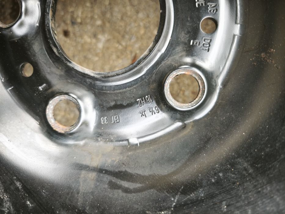 16" оригинални железни джанти за Vw Passat,Golf,Touran,Caddy.