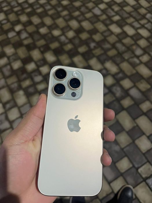 Iphone 16 pro 256G 99% продам