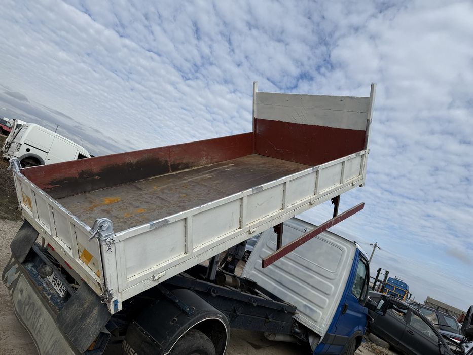 Dezmembrez iveco 50 c17