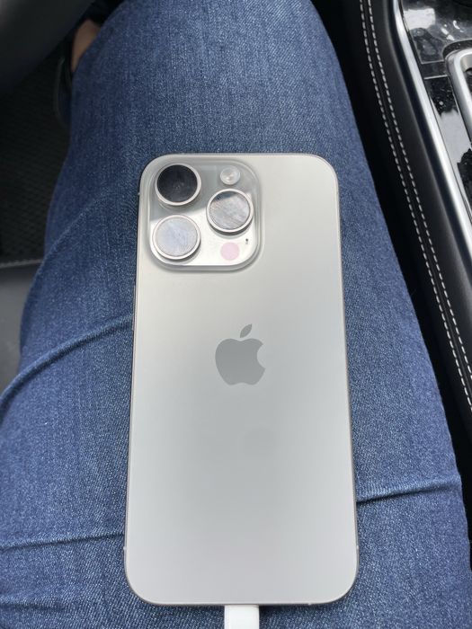 Apple 15 pro в отличном состояний