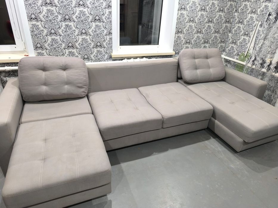 Продам диван 5 местный