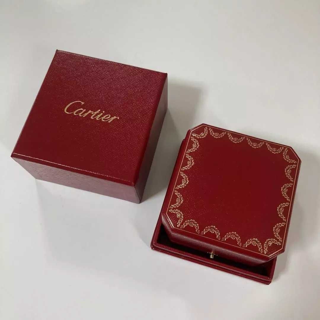 Cutie pre-owned originala pentru  inel Cartier