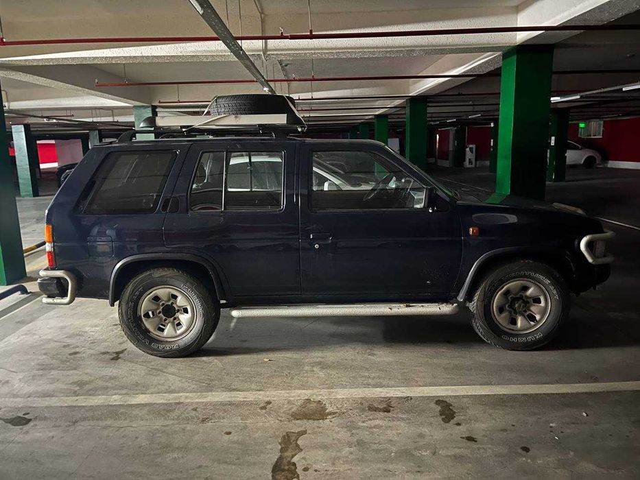 Nissan terrano 2.7