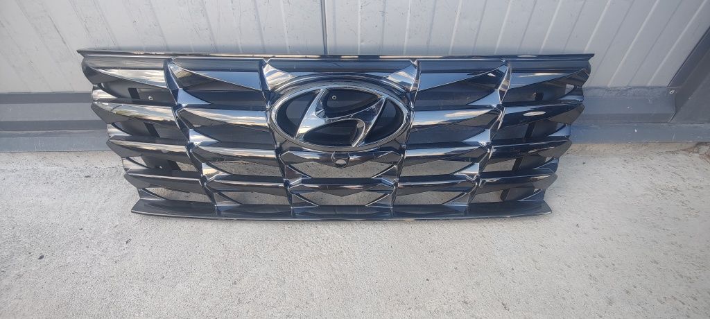 Grila centrala Hyundai Tucson 2023