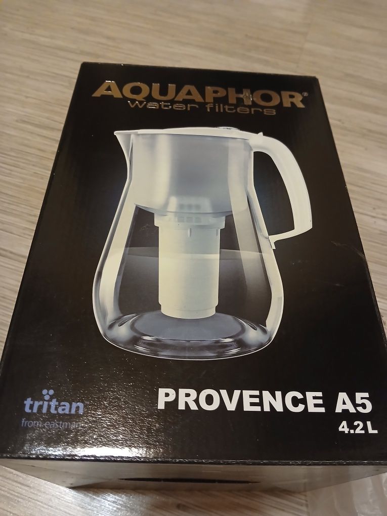 Кана за вода Aquaphor 4.2 литра, с филтър