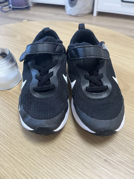 Маратонки Nike 31.5 номер
