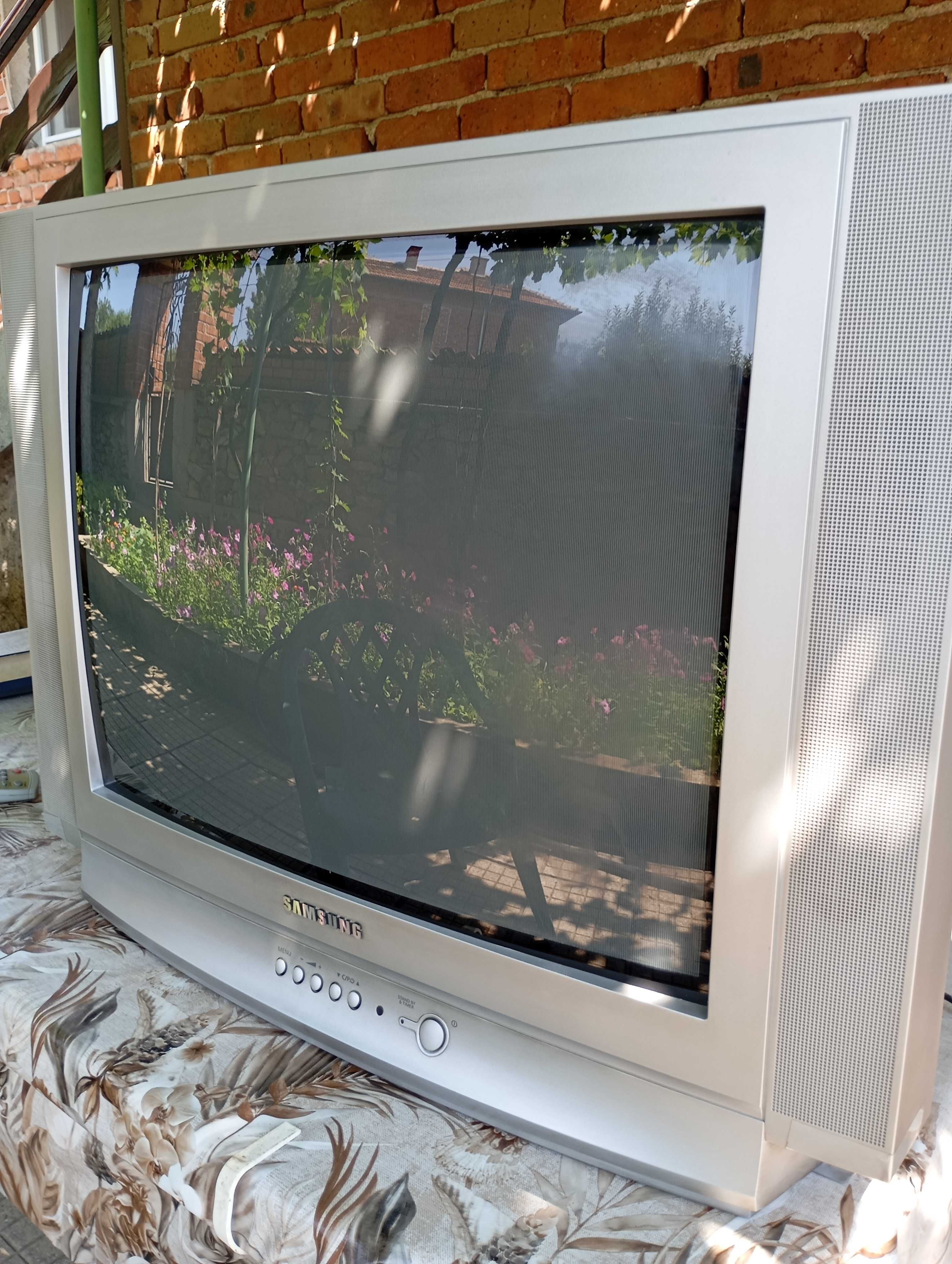 Телевизор Samsung