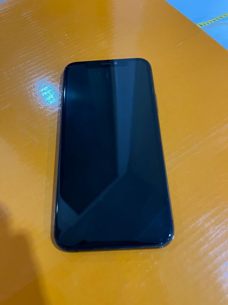 iPhone 11 Pro…..