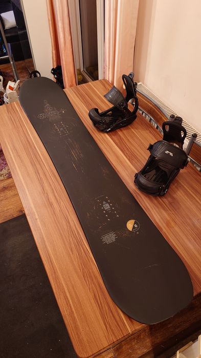 Placa Snowboard K2 Joy Ride 156 cu Legaturi Fastec M