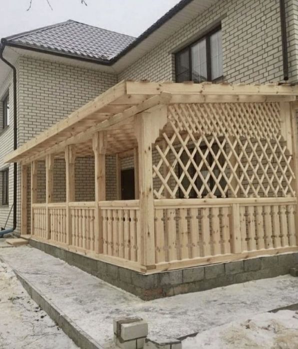 Executam căsuțe ,case , foisoare și terase din lemn uscat , tratat și