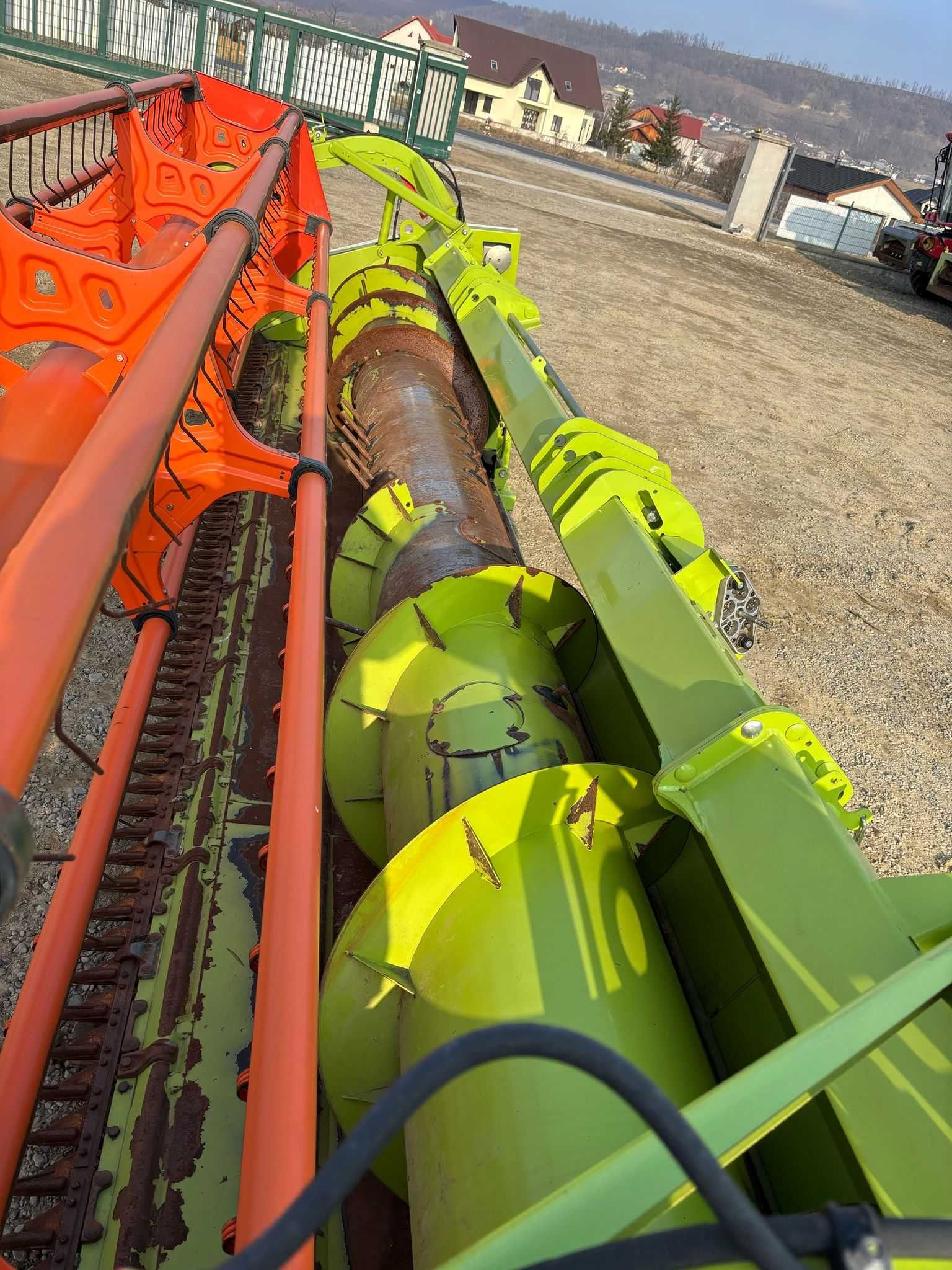 Heder paioase Claas Cerio 560