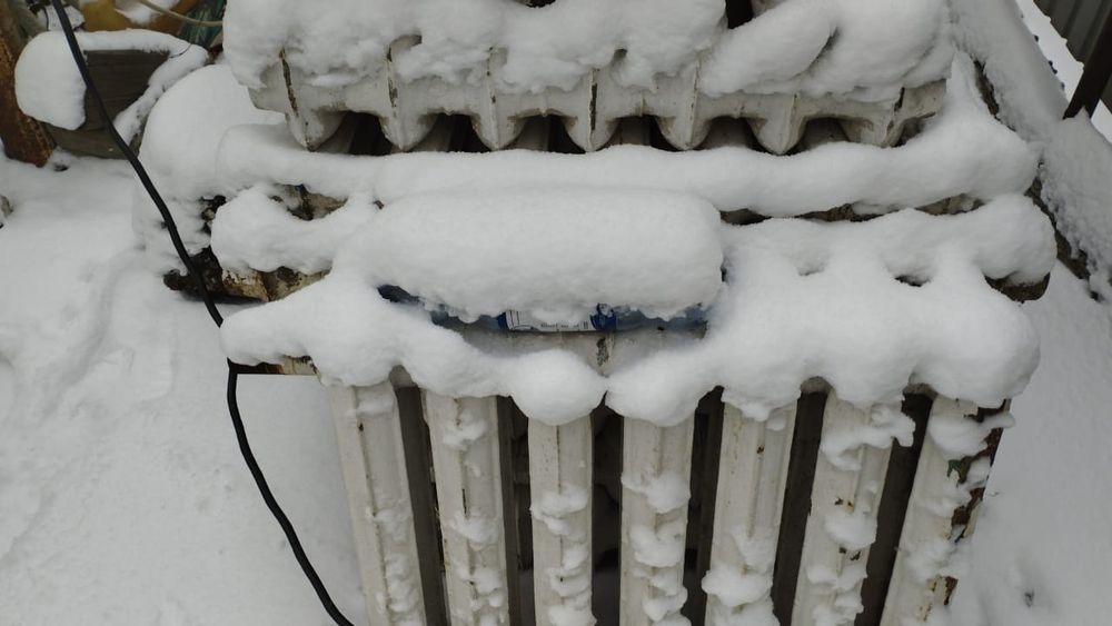 Продам  батареи.