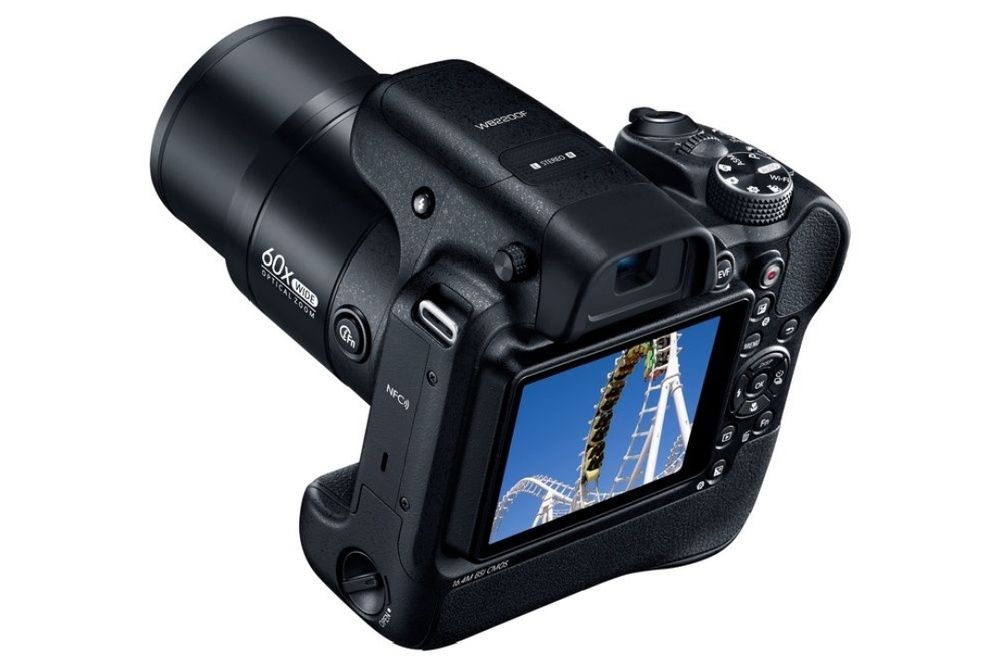 Fotoapparat Samsung wb2200 ideal