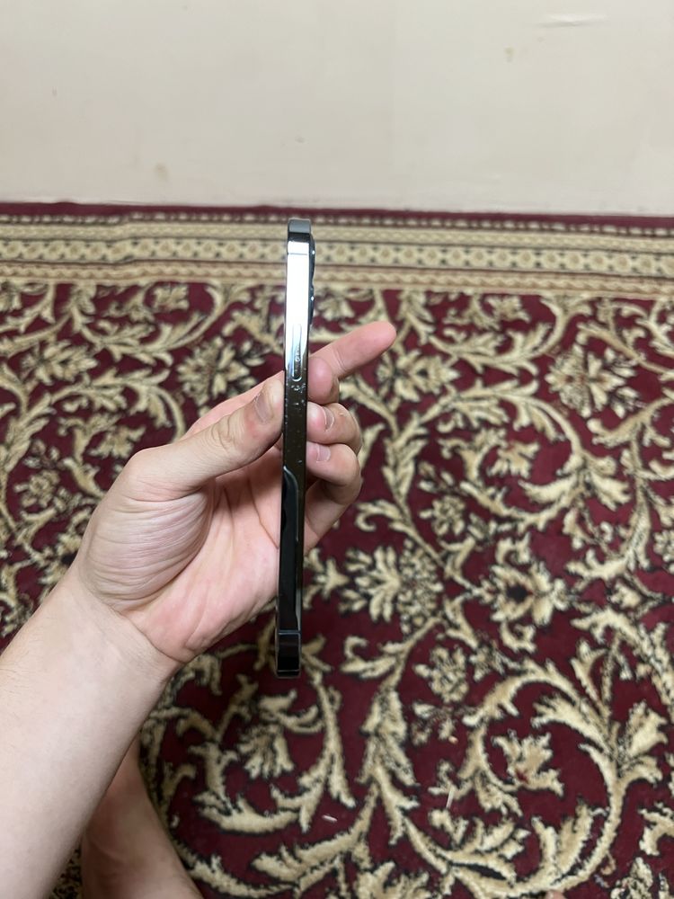 Iphone 12 pro b/u ochilmagan