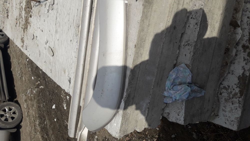 Тойота Сурф 180 кузов. Запчасти.