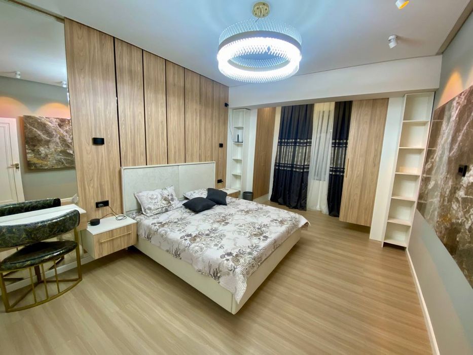 Проедается 3х комнатная Яшнабадский район