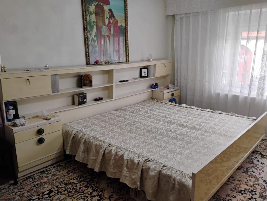 Vând mobila dormitor