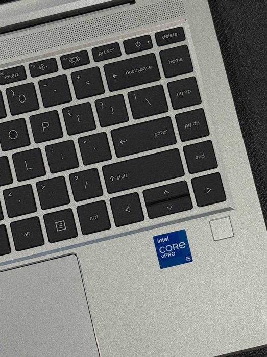 HP PROBOOK /i5-11/ SSD-512