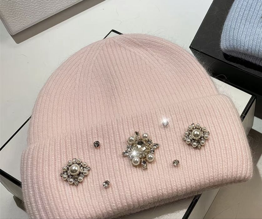 новая пришахтинск шапка