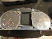 Ceasuri bord anglia Volkswagen Passat CC (2008-2012) 2.0 tdi 3c8920970p
