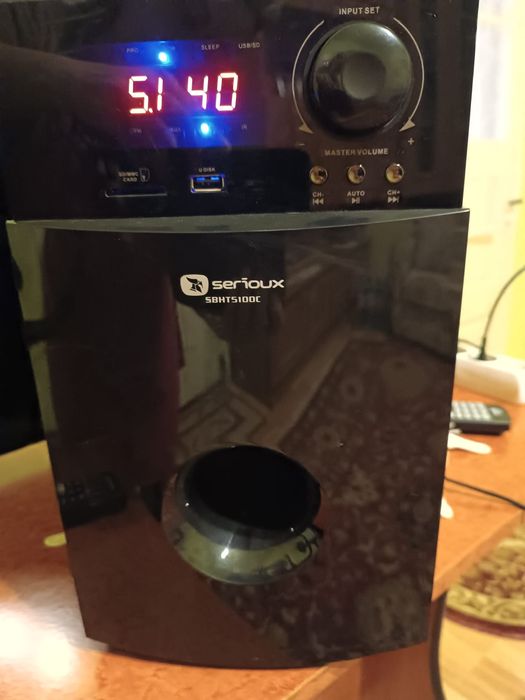 Vând combina muzicala