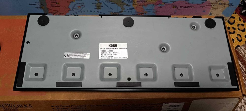 Procesor multiefect Korg AX30G (pentru chitară electrică )