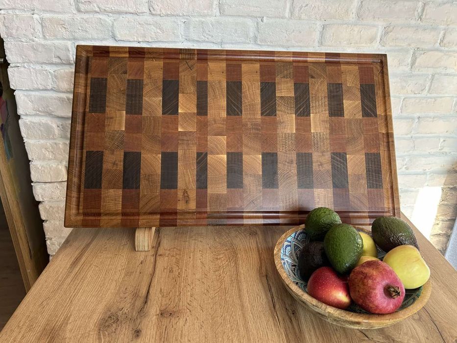 Енд грейн (end grain) дъска за рязане и сервиране