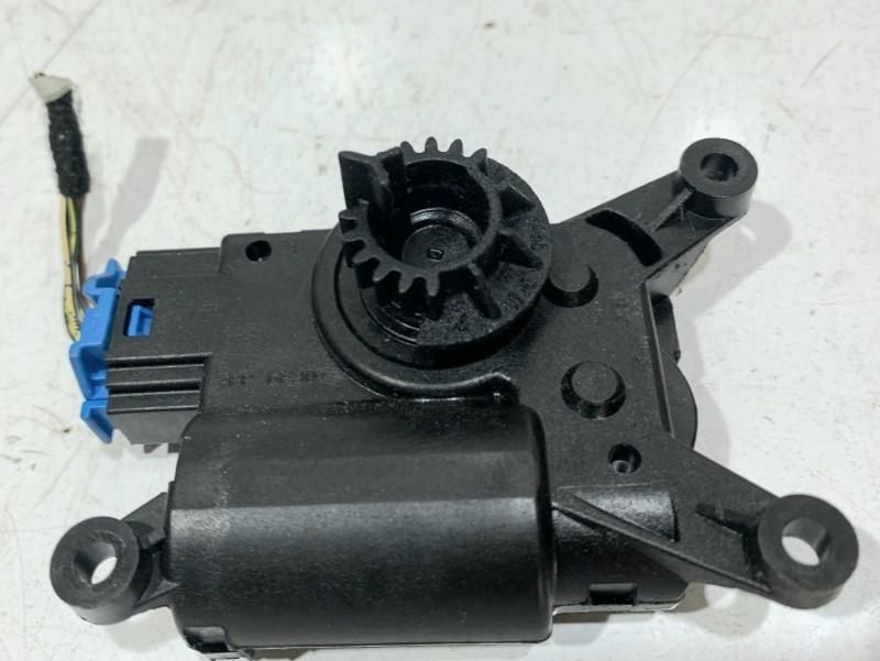 Motoras clima Volkswagen Golf 7 (2012-2017) 5Q0907511K