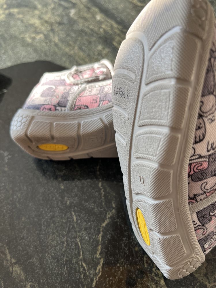 Детски маратонки Adidas 23